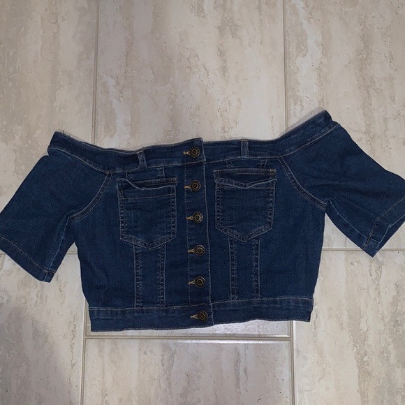 Fashion Nova Denim Crop Top - Picture 2 of 4